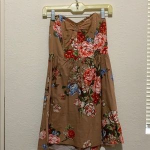 Strapless floral dress WITH POCKETS